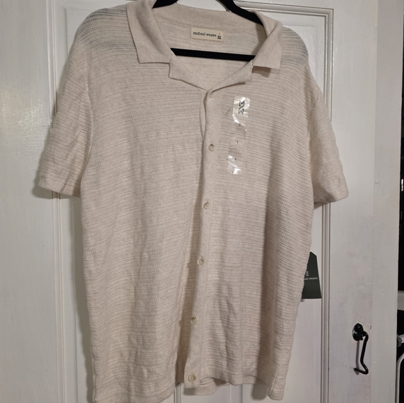 Men's Mutual Weave Beige White Short Sleeve Button Up Front Size Large NWT - Picture 1 of 2